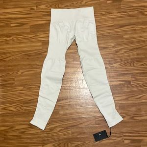 Lazuli label legging